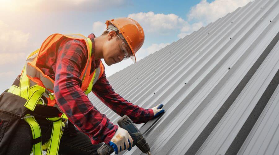 Professional gutter cleaning in Ranson, WV